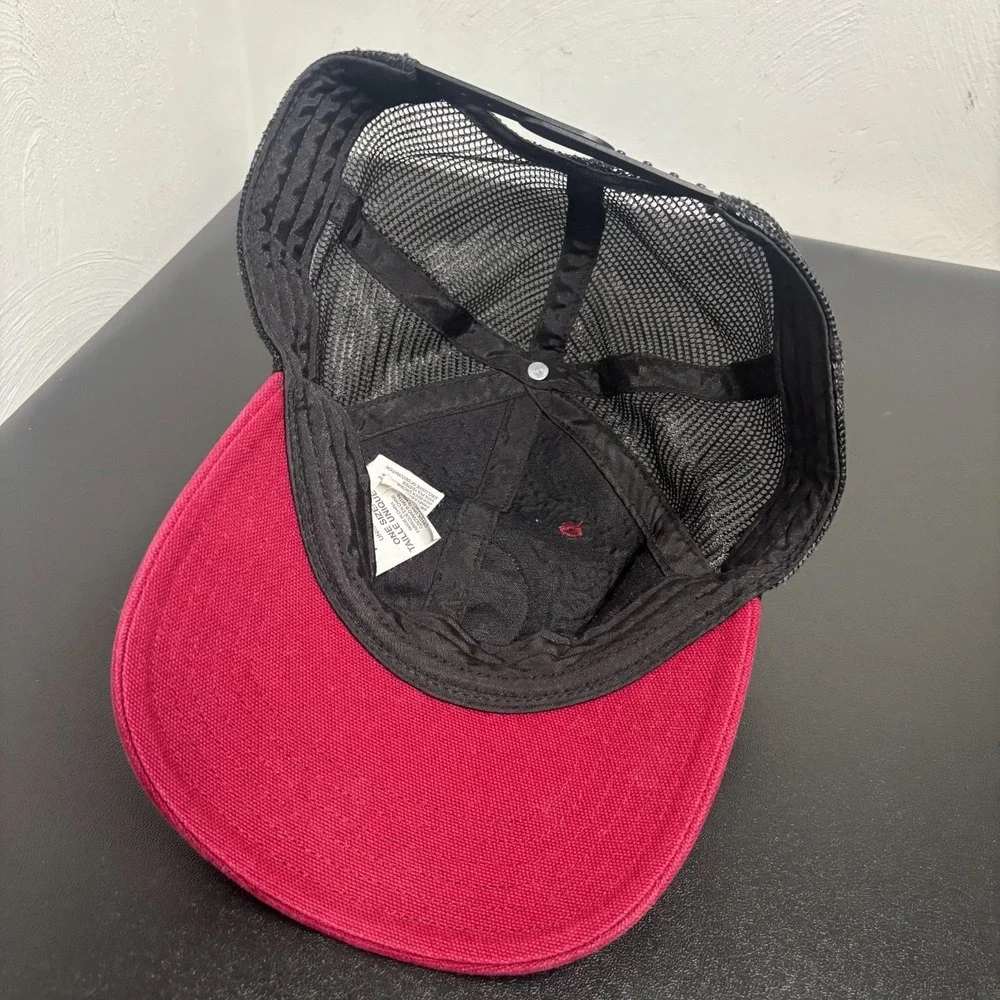 The North Face Snapback Trucker Hat Red One‎ Size Adjustable Mesh Back 6 Panel